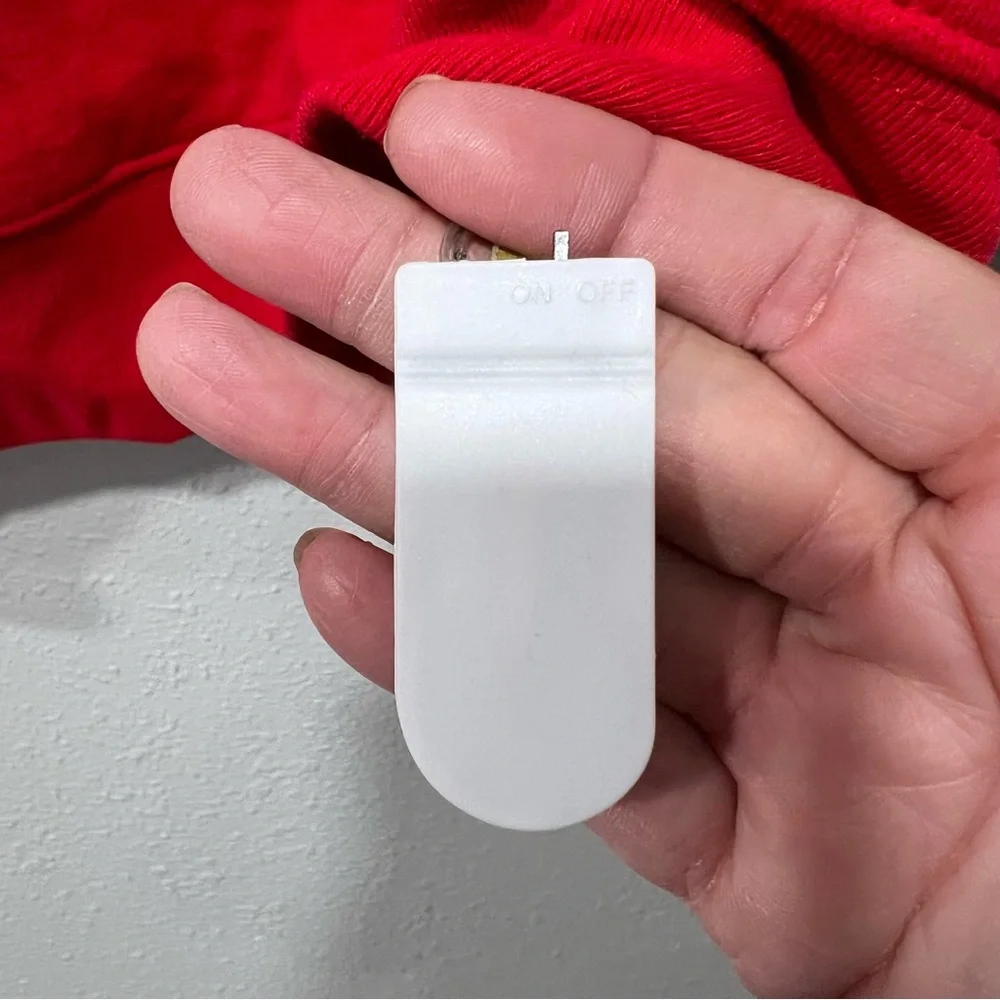 DISNEY SANTA MICKEY MOUSE CHRISTMAS SWEATSHIRT LIGHT UP UGLY SWEATER Size XL - Picture 7 of 10